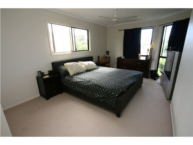 1/39 Pine Valley Drive, Varsity Lakes QLD 4227