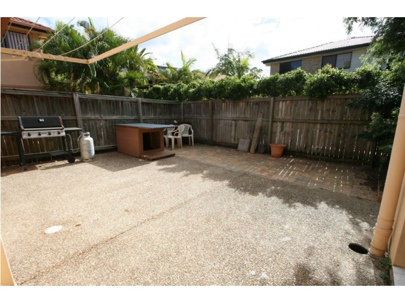 1/39 Pine Valley Drive, Varsity Lakes QLD 4227