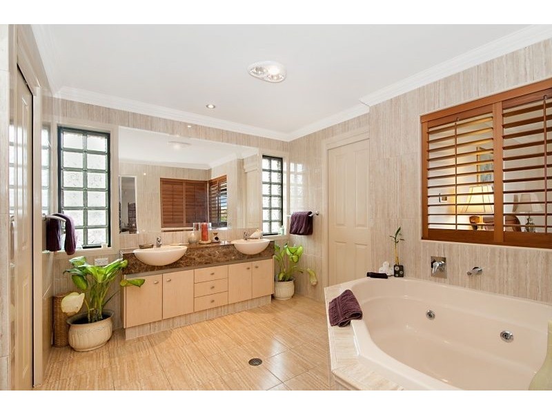 28 Sagitta Place, Robina QLD 4226