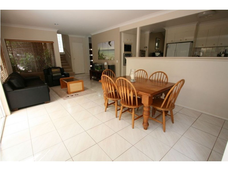 20 Banff Ct, Robina QLD 4226