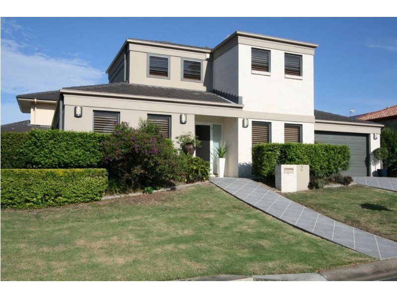 2 Scots Place, Robina QLD 4226