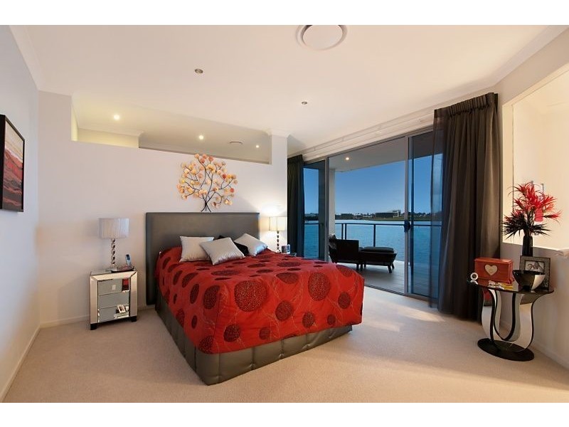 1 Washington Court, Varsity Lakes QLD 4227