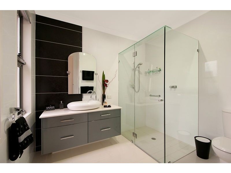 1 Washington Court, Varsity Lakes QLD 4227