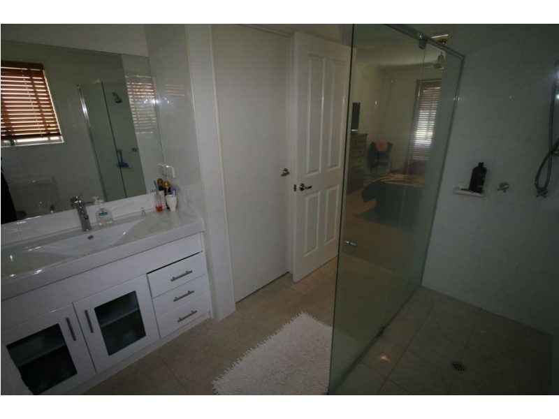 56 Newport Drive, Robina QLD 4226