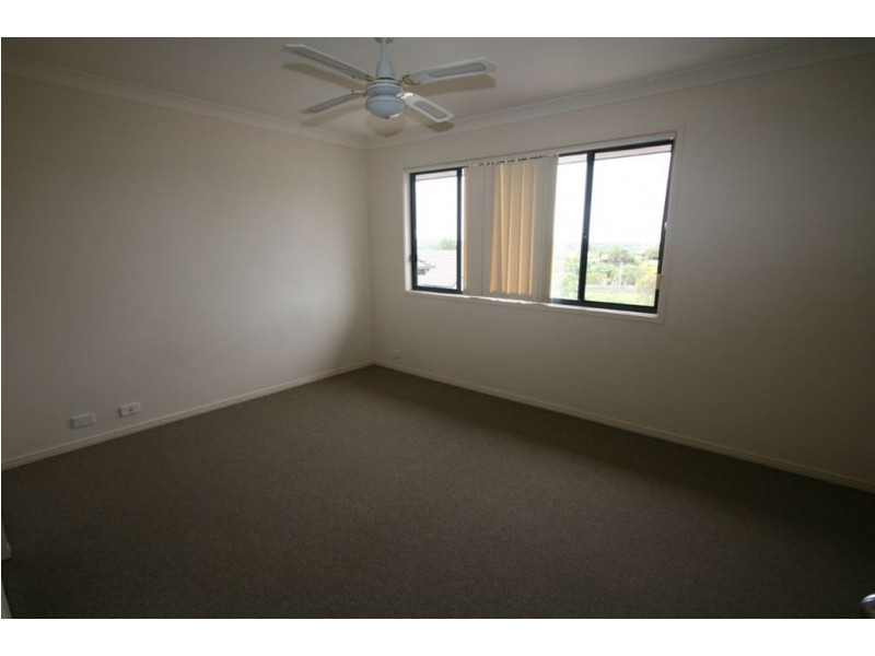 12/20 Paddington Drive, Carrara QLD 4211