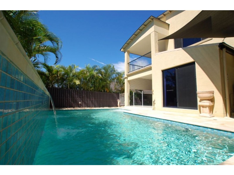 28 Mapleton Circuit, Varsity Lakes QLD 4227