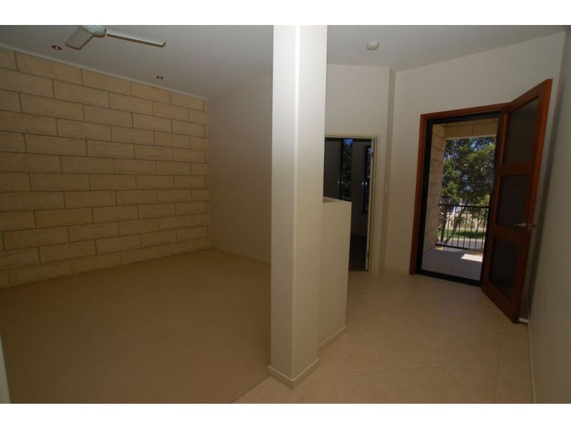 28 Mapleton Circuit, Varsity Lakes QLD 4227