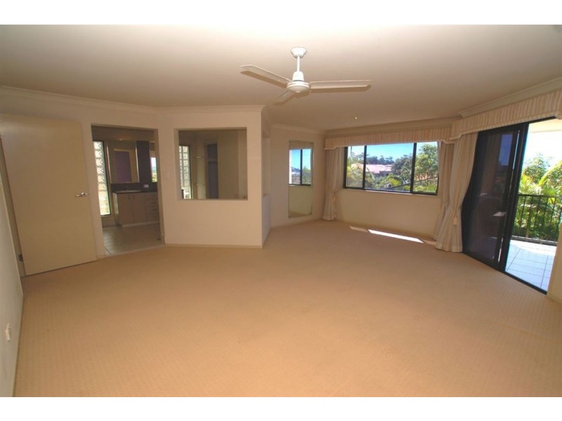 28 Mapleton Circuit, Varsity Lakes QLD 4227