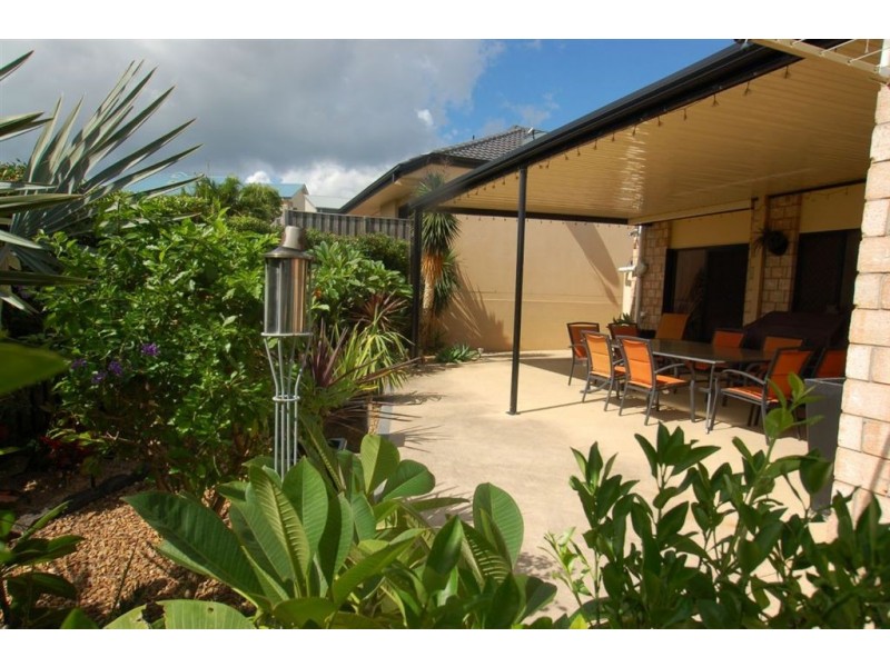 5 Ferndahl Drive, Varsity Lakes QLD 4227