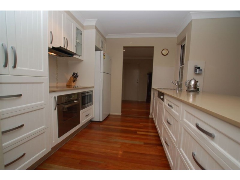 31 Seafoam Close, Varsity Lakes QLD 4227