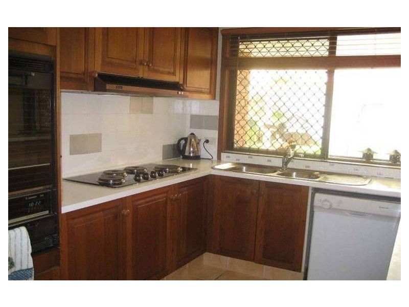 10 Roseville Court, Robina QLD 4226