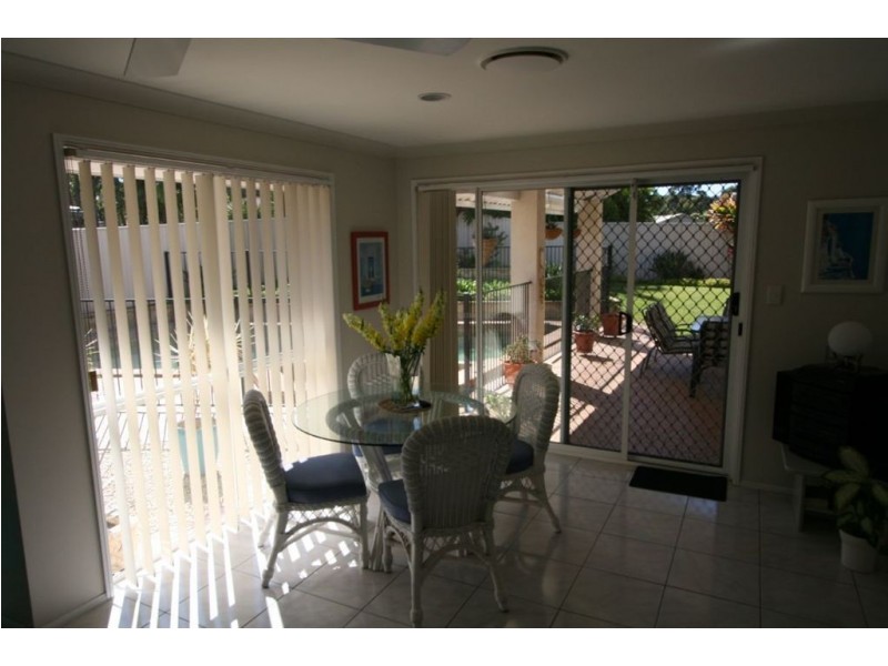 18 Nunawading Ct, Robina QLD 4226