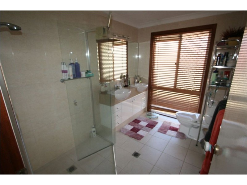 3 Cammeray, Robina QLD 4226