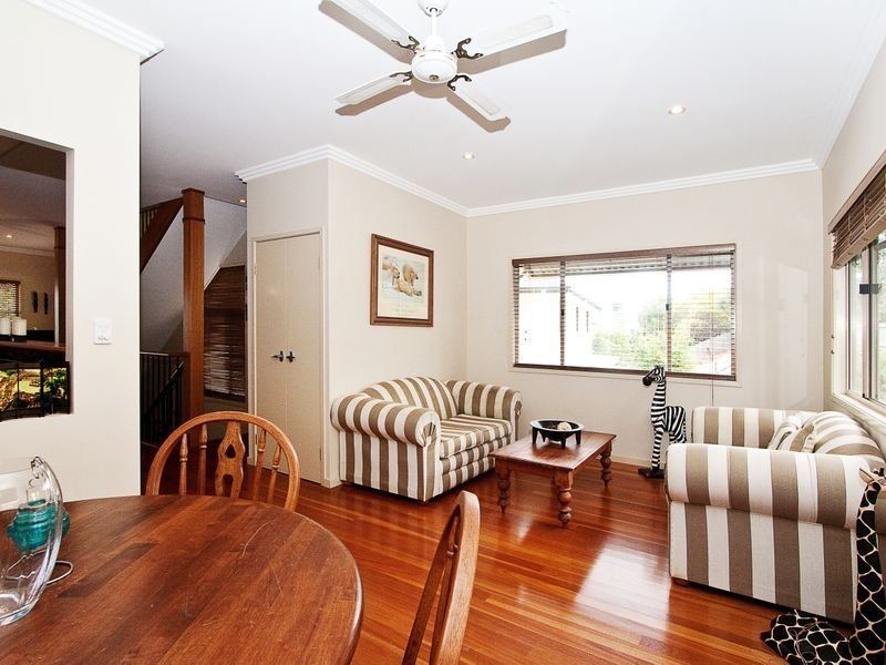 1/11 Winton Tce, Varsity Lakes QLD 4227