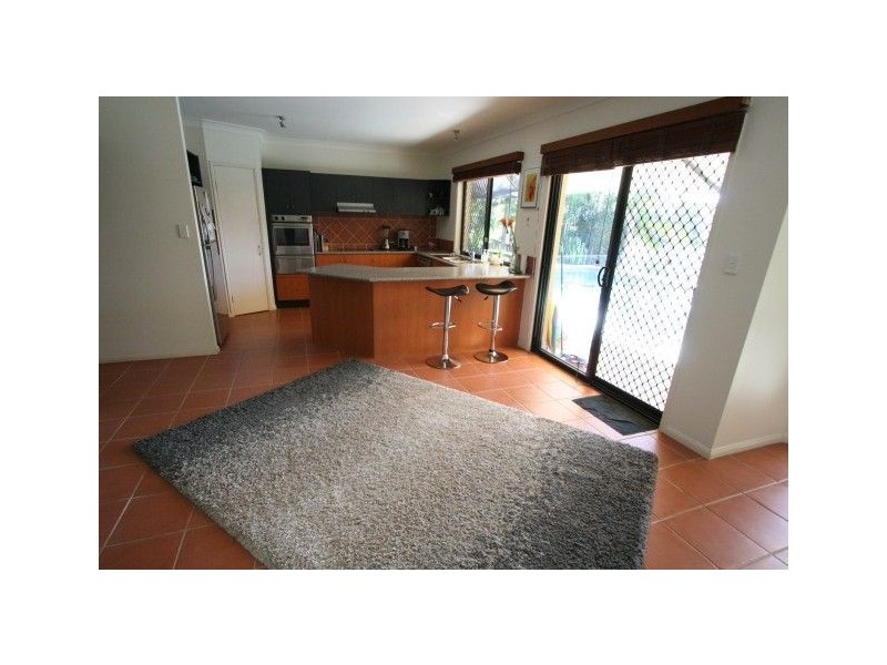 16 Homebush Drive, Robina QLD 4226