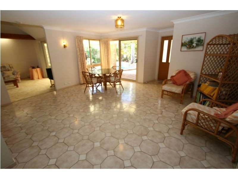 23 Pinnacle Court, Robina QLD 4226