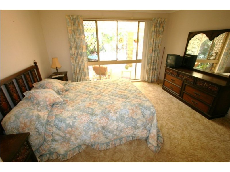 23 Pinnacle Court, Robina QLD 4226