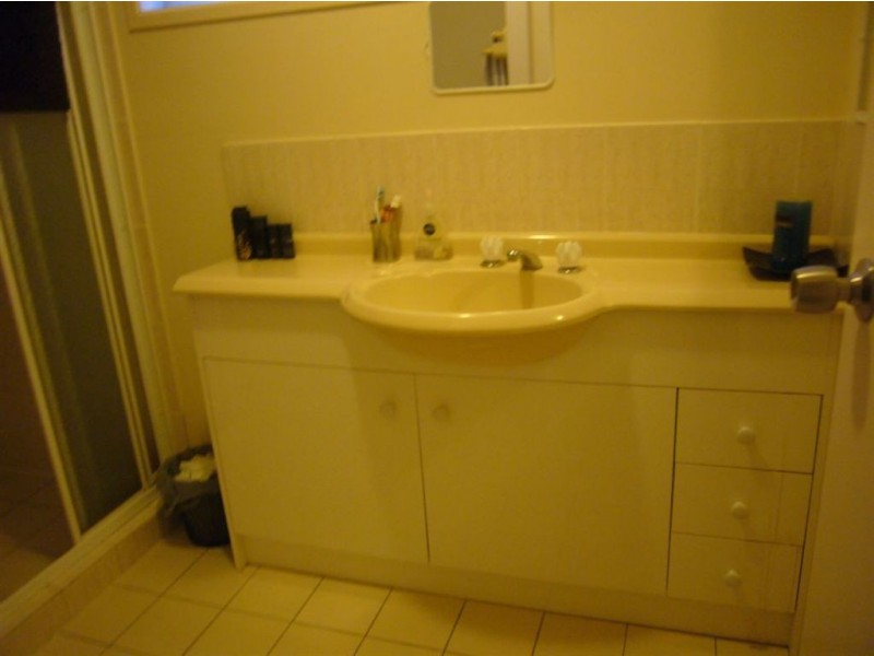 2/17 Mojave Drive, Burleigh Waters QLD 4220