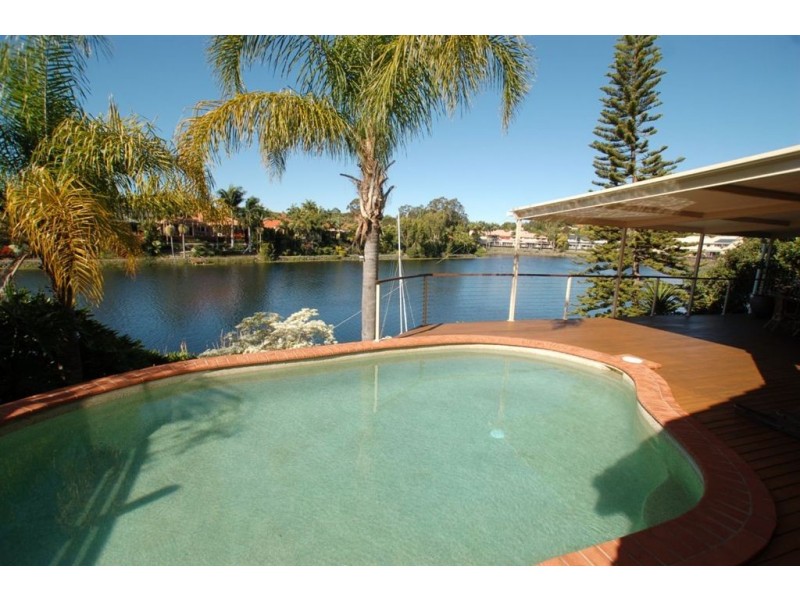 39 Tullamarine Drive, Robina QLD 4226