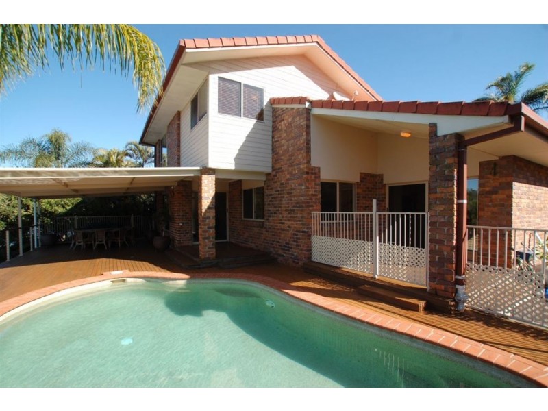 39 Tullamarine Drive, Robina QLD 4226