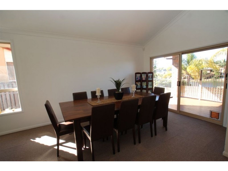 39 Tullamarine Drive, Robina QLD 4226