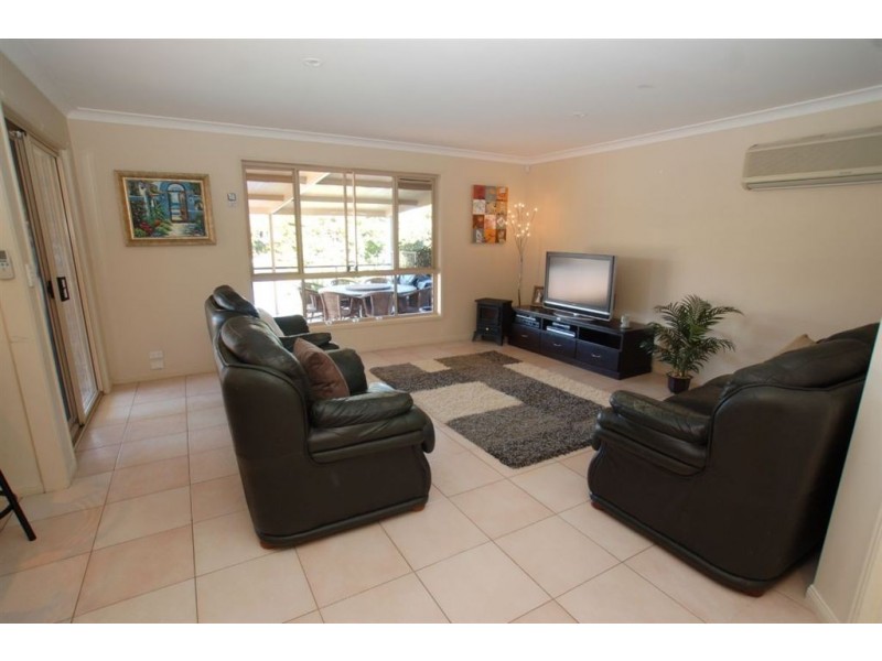 39 Tullamarine Drive, Robina QLD 4226