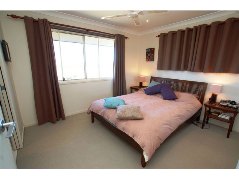 12/13 Mapleton, Varsity Lakes QLD 4227