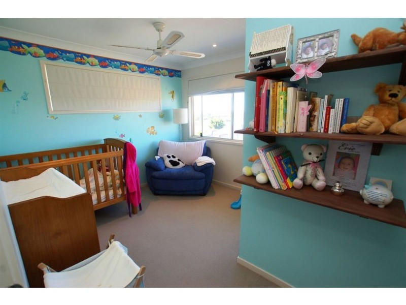 12/13 Mapleton, Varsity Lakes QLD 4227