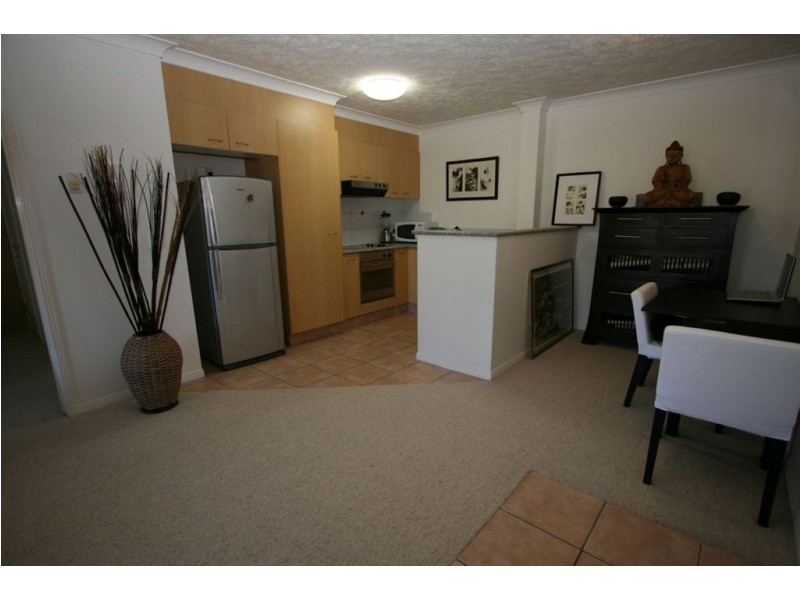 8/25 Commerce Drive, Robina QLD 4226