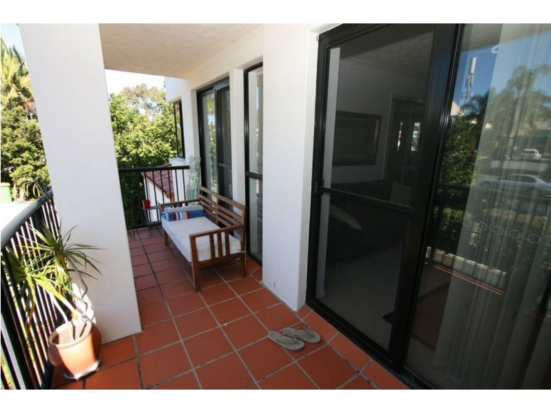 8/25 Commerce Drive, Robina QLD 4226