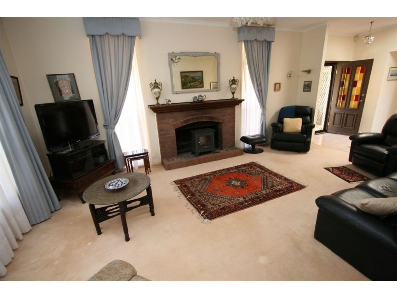 94 Manly Drive, Robina QLD 4226