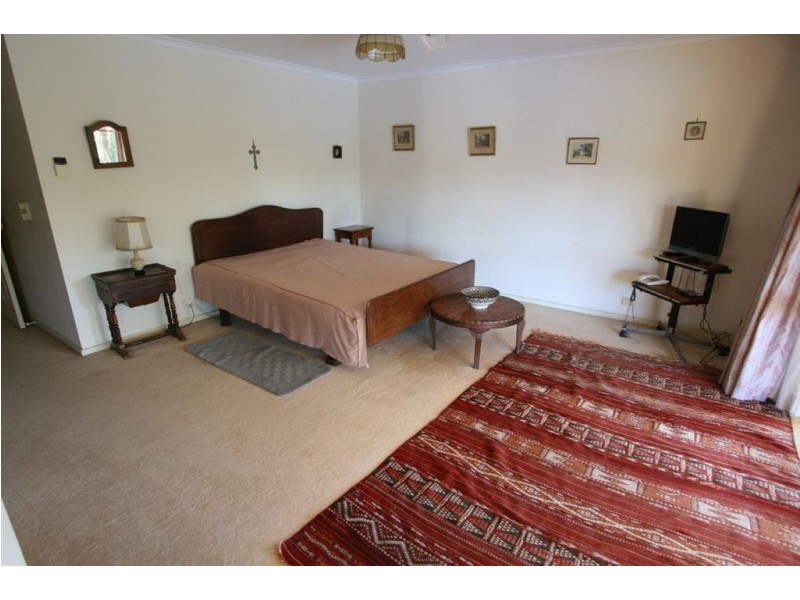 94 Manly Drive, Robina QLD 4226