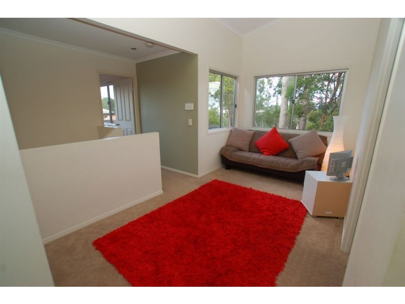 2/11 The Links, Varsity Lakes QLD 4227