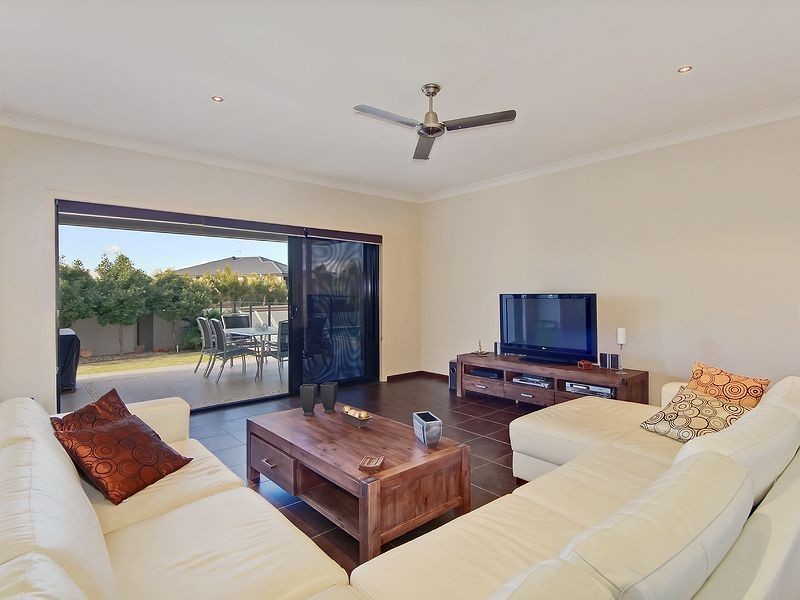 24 Cordyline Drive, Reedy Creek QLD 4227