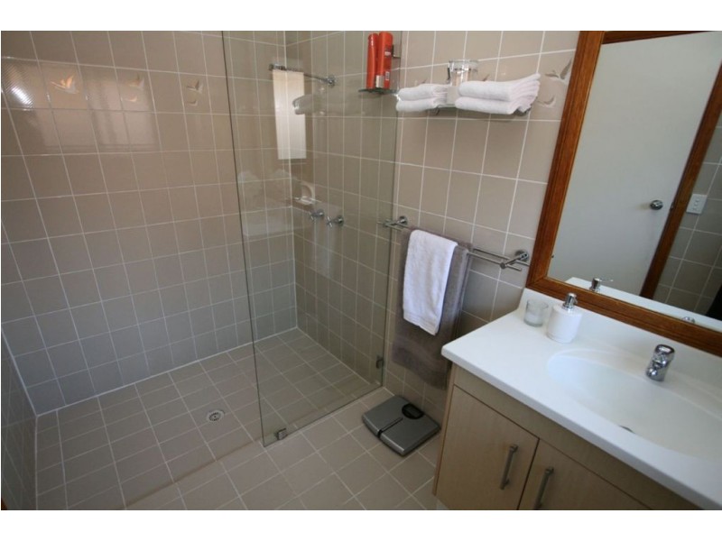Robina QLD 4226