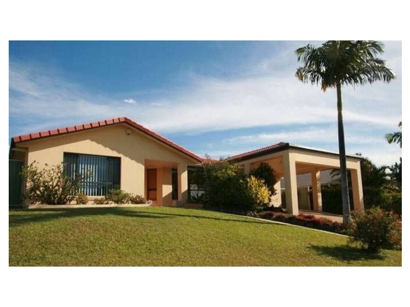 3 Carlingford Place, Robina QLD 4226