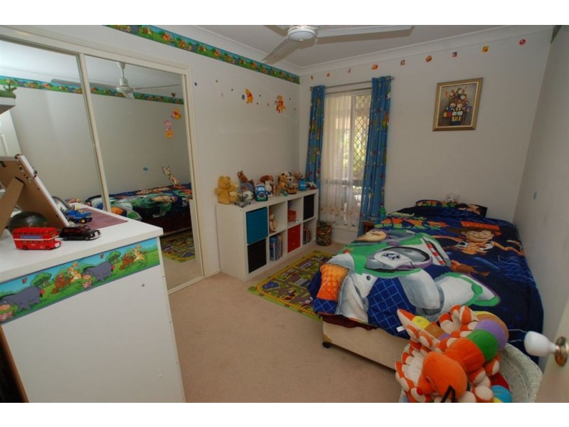 1 Illinois Crt, Varsity Lakes QLD 4227