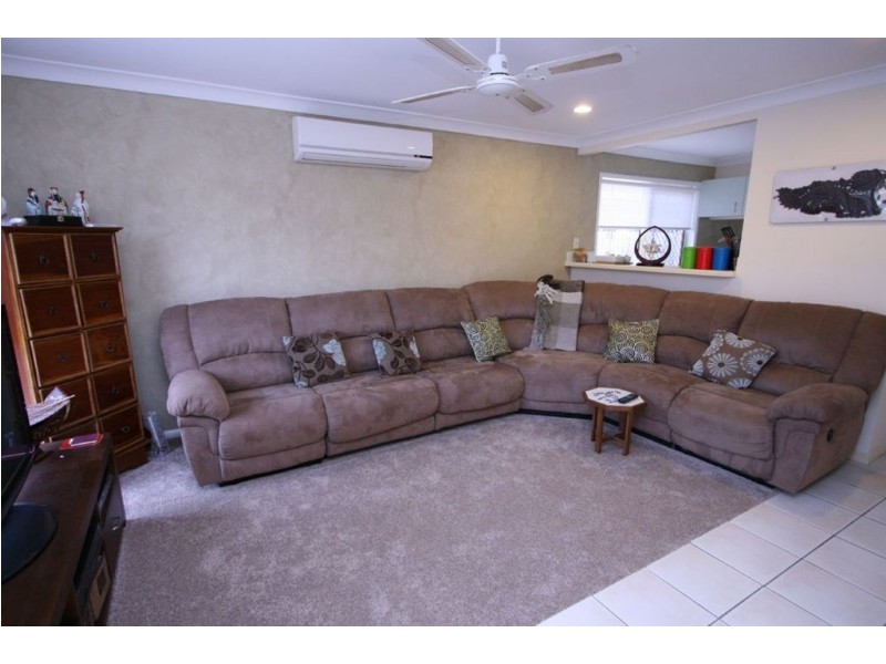1/4 MacBeth, Merrimac QLD 4226
