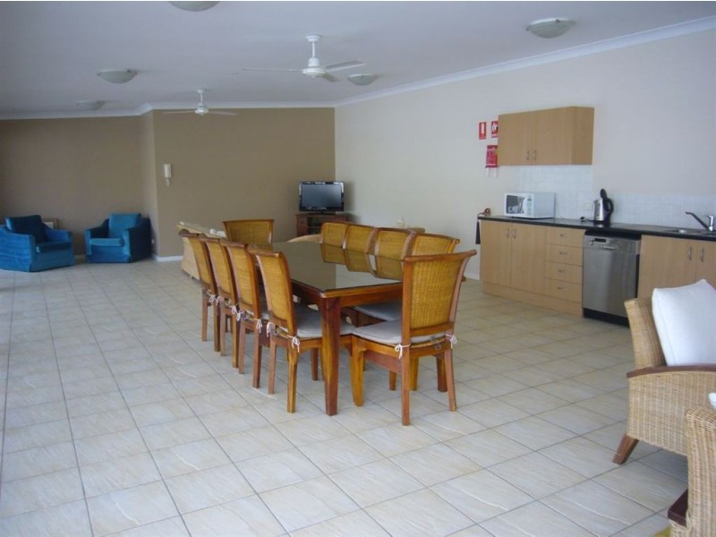137 Laver Dr, Robina QLD 4226