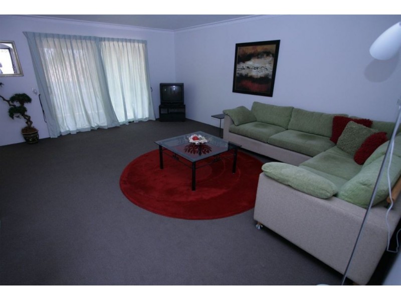 1/120 Cottesloe Dr, Robina QLD 4226