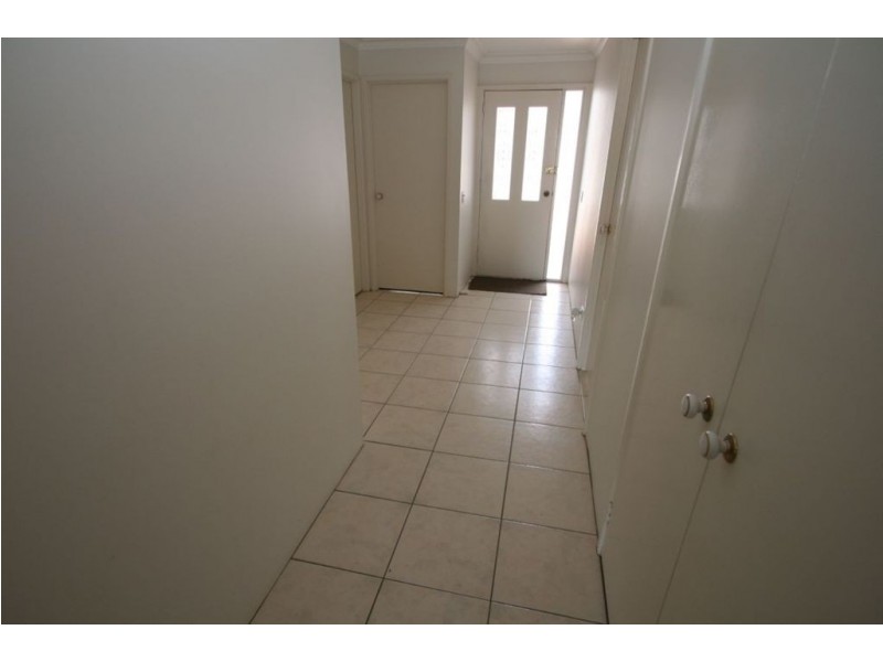 1/120 Cottesloe Dr, Robina QLD 4226