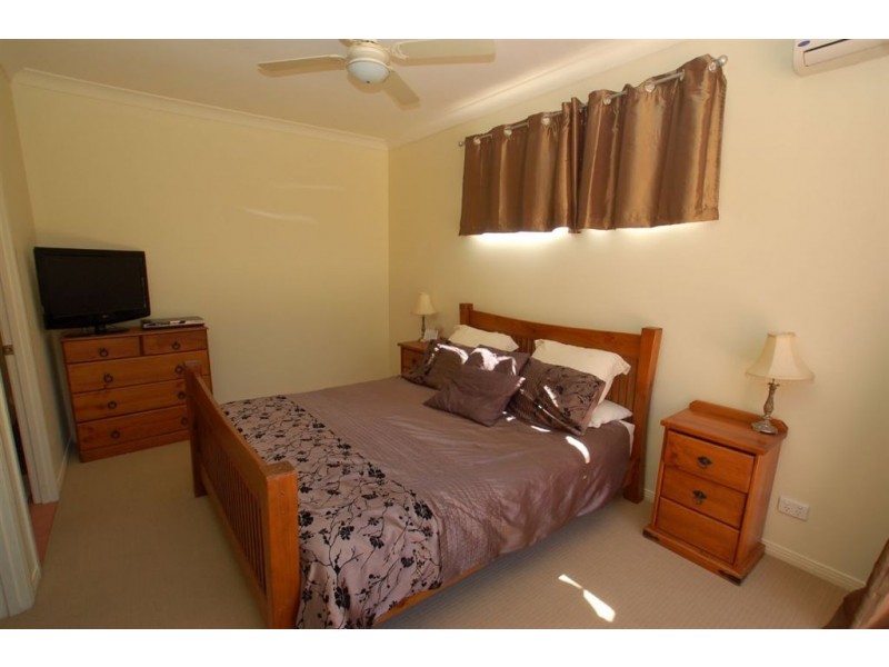 18 Marciana Cr, Varsity Lakes QLD 4227