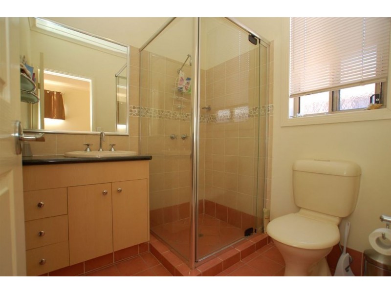 18 Marciana Cr, Varsity Lakes QLD 4227