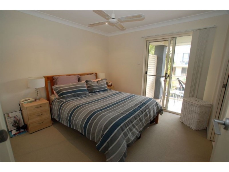 6/13 Mapleton Cct, Varsity Lakes QLD 4227