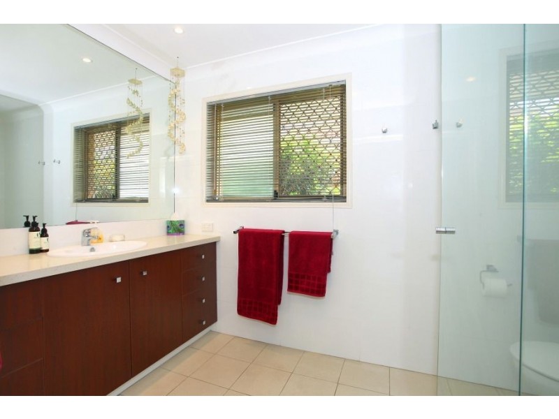 119 Newport Dr, Robina QLD 4226