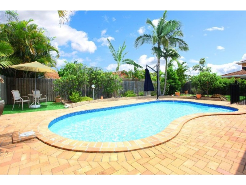 119 Newport Dr, Robina QLD 4226