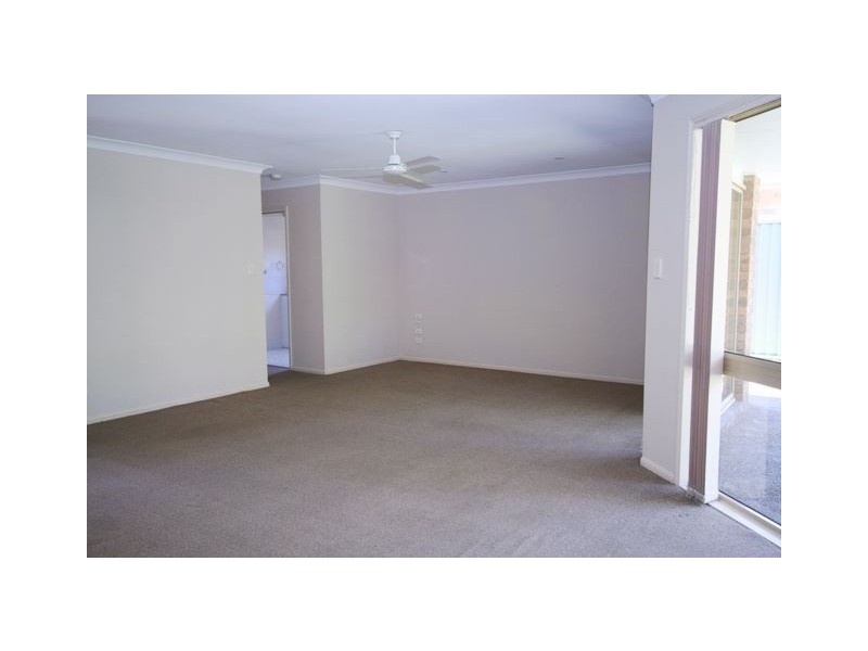 1/46 Cheltenham Drive, Robina QLD 4226