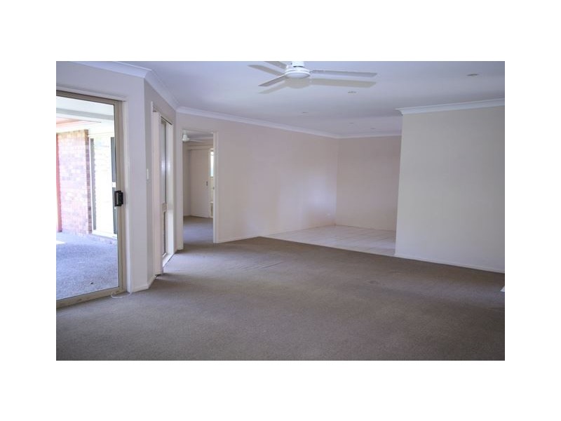 1/46 Cheltenham Drive, Robina QLD 4226