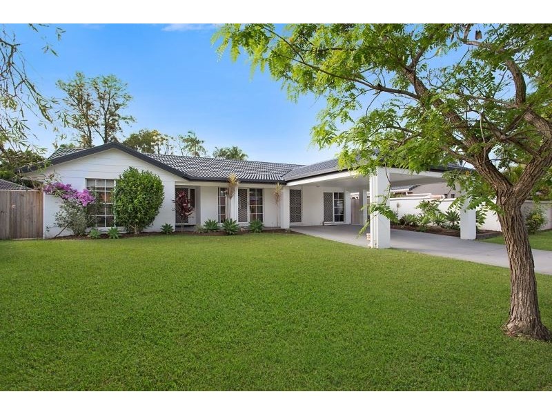 3 Mosman Rd, Robina QLD 4226