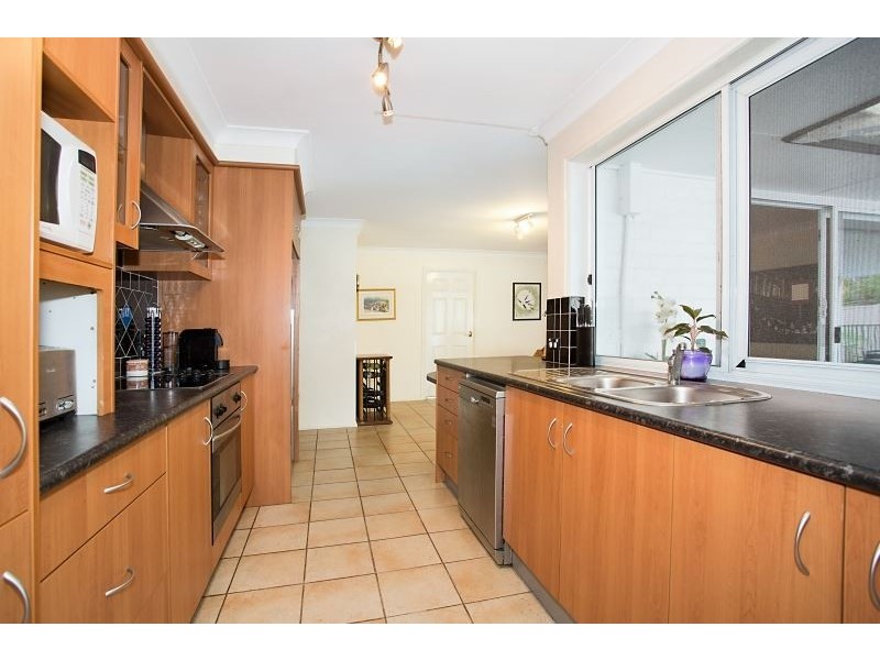 3 Mosman Rd, Robina QLD 4226